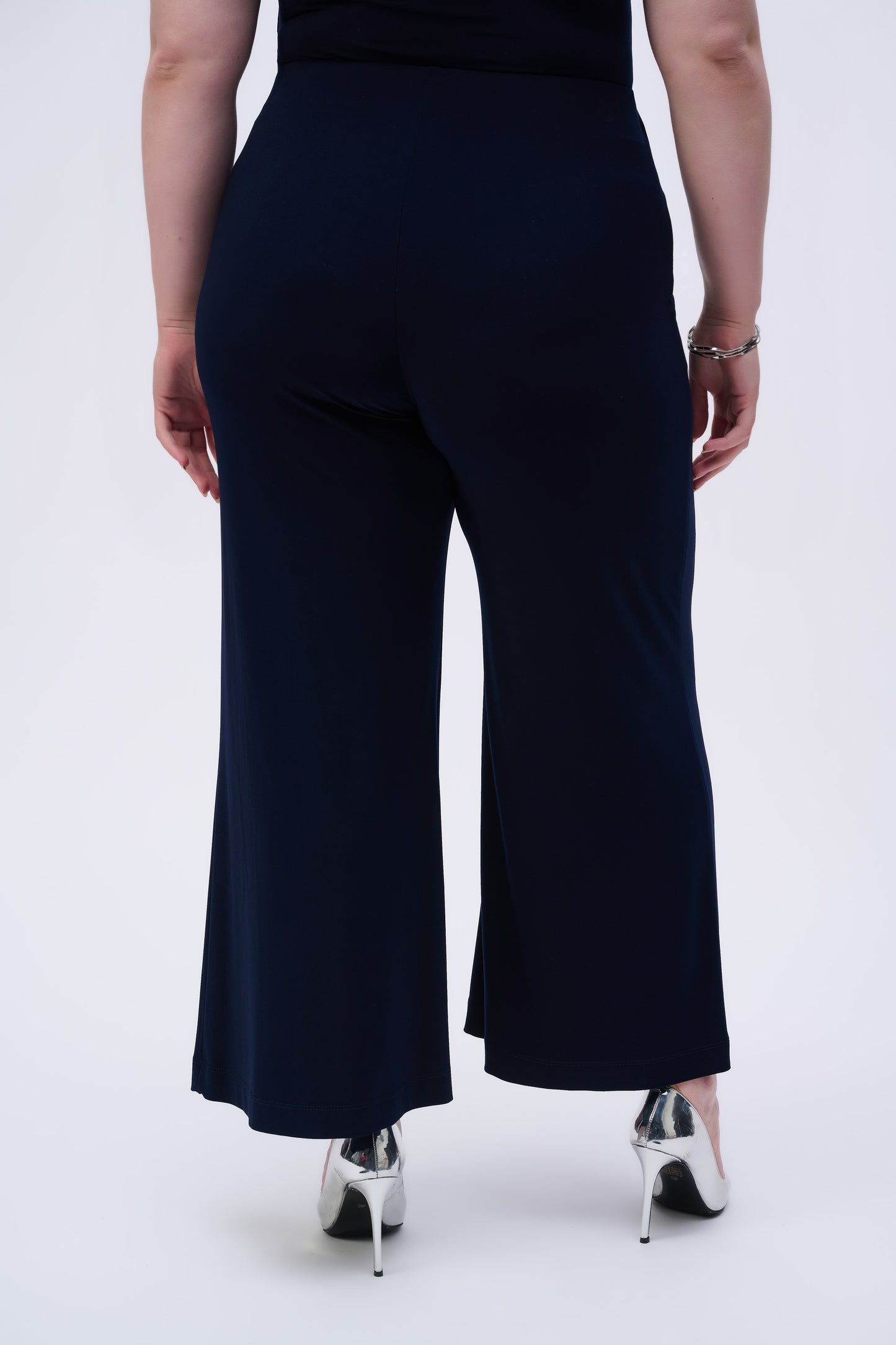 Joseph Ribkoff Seam Front Wide Leg Crop Trouser 251017