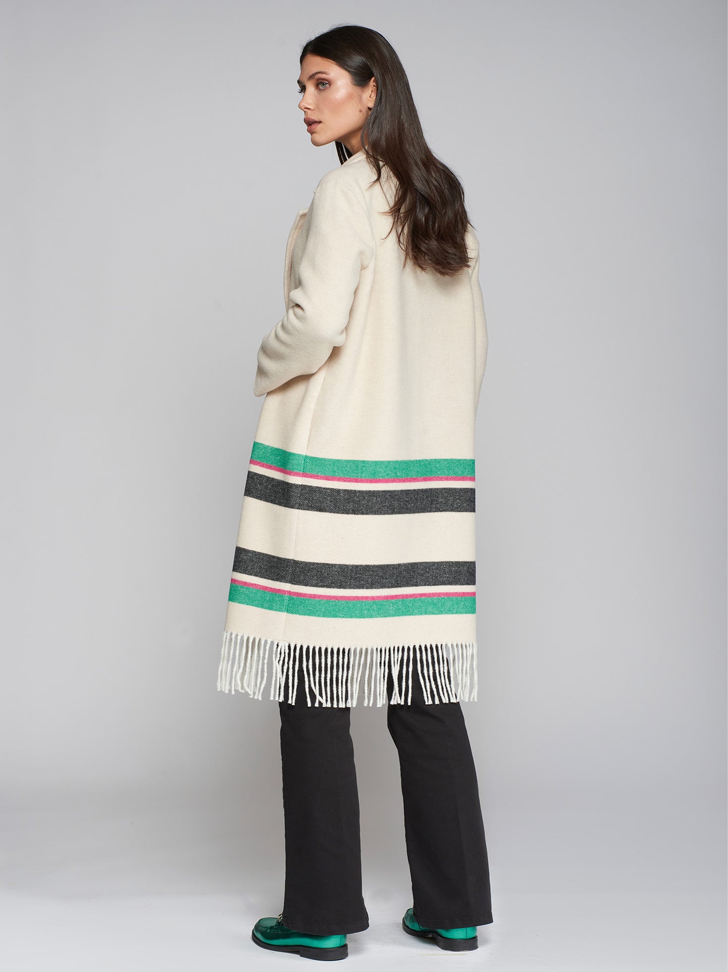 Vilagallo Cream Fringed Bottom With Black/Green Coat 31549