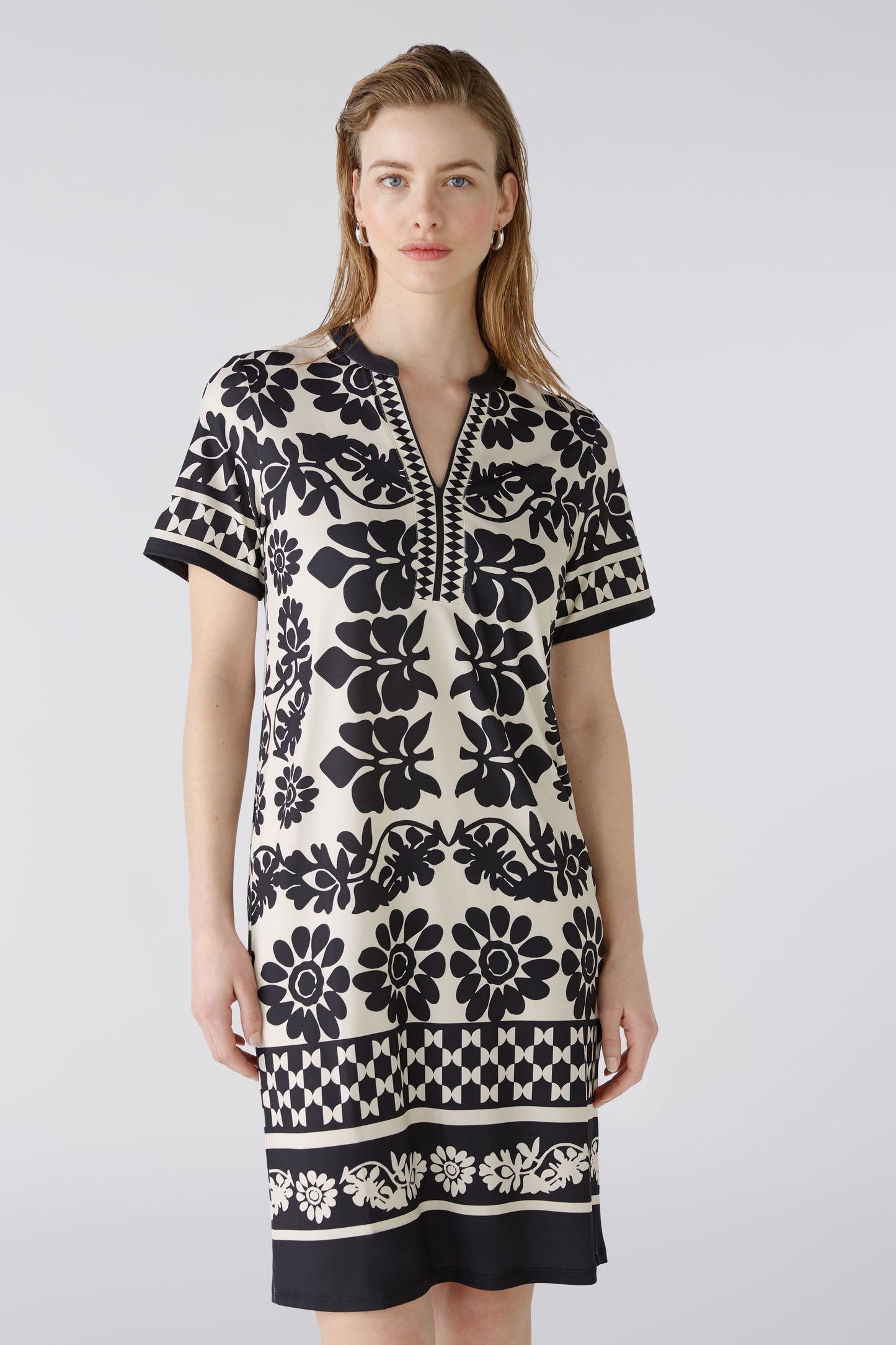 Oui Abstract Print Border Edge Dress 88501