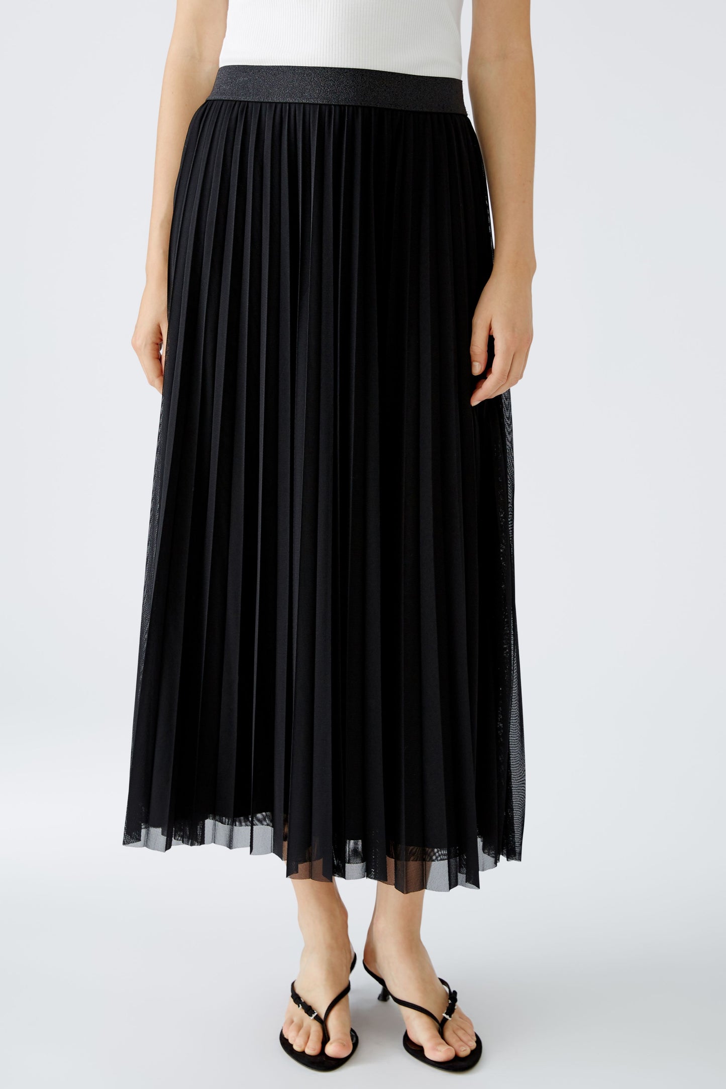 Oui Black Mesh Pull on Long Skirt 90085