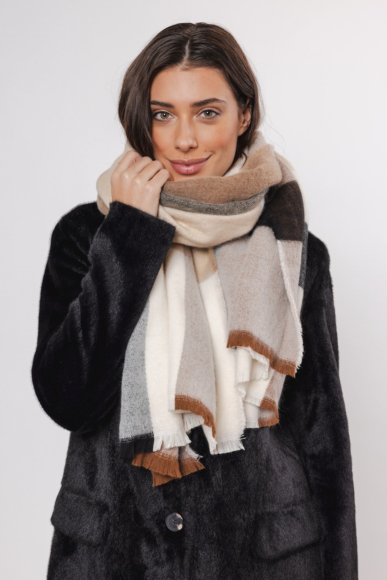 Rino & Pelle Check Warmhandle Scarf Rowa